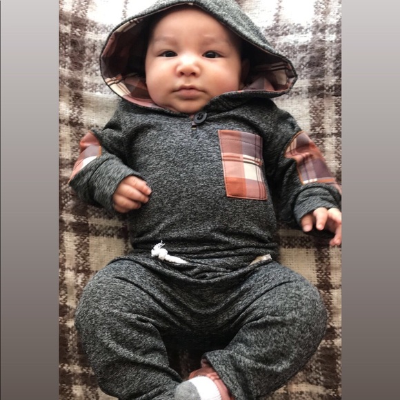 Plaid Jump Suit - size 80/12-18 month - Picture 3 of 3